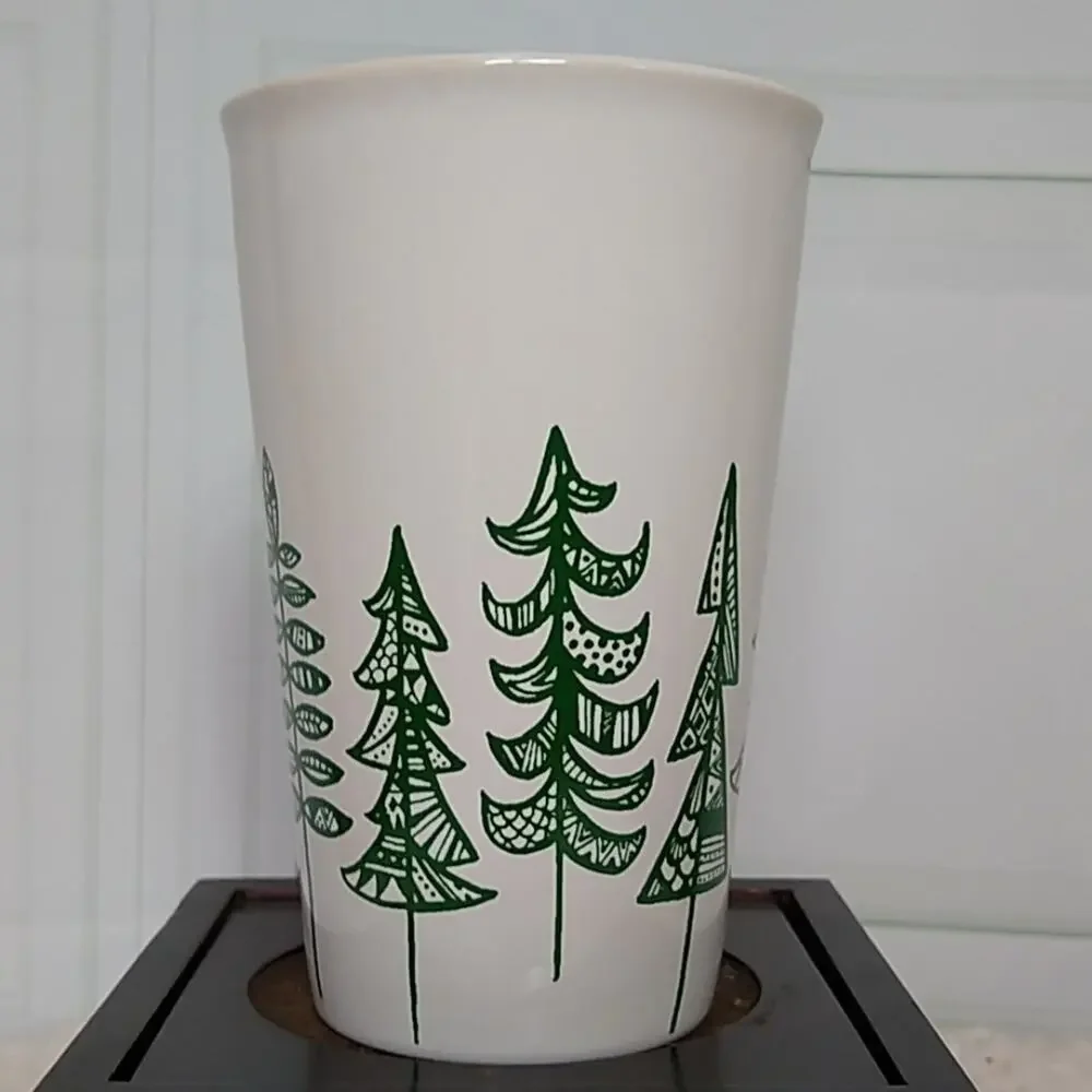 Starbucks 2015 Christmas Tree Green White Tall Handled Coffee Mug 14.67 fl. oz